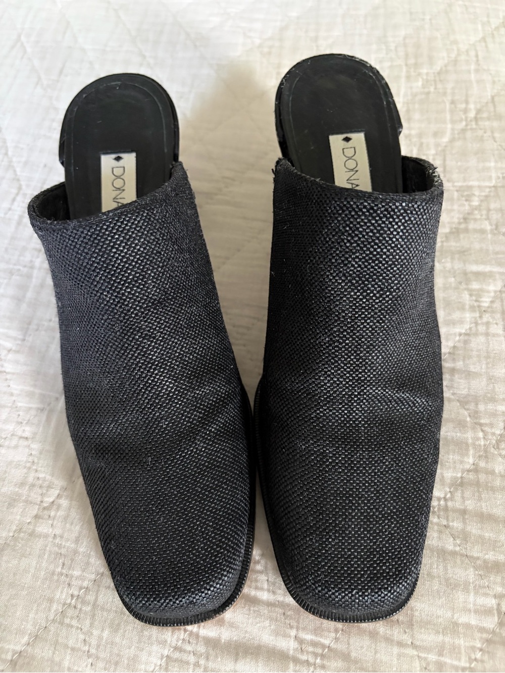 Vintage Donald J Pliner Black Woven Fabric Slide Mules — Square Toe Block Heel